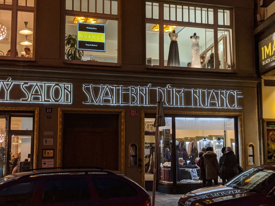 Svatební salon NUANCE Praha