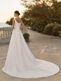  Luna Novias  2027