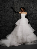  Vera Wang  2024