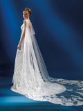  Vera Wang  2024