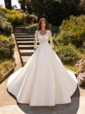 Pronovias  2023