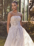  Pronovias  2025