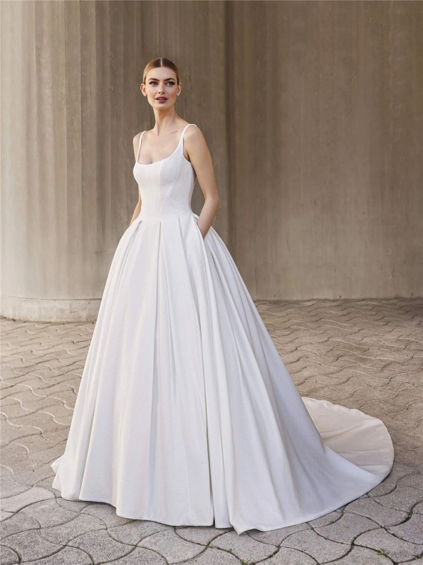 Pronovias Lordy