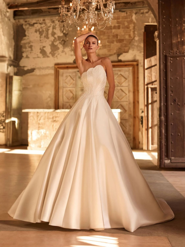 Atelier Pronovias Heverly